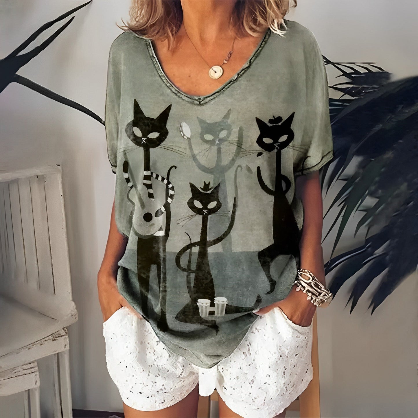 Connie® | T-shirt rétro pour femmes avec impression de chats