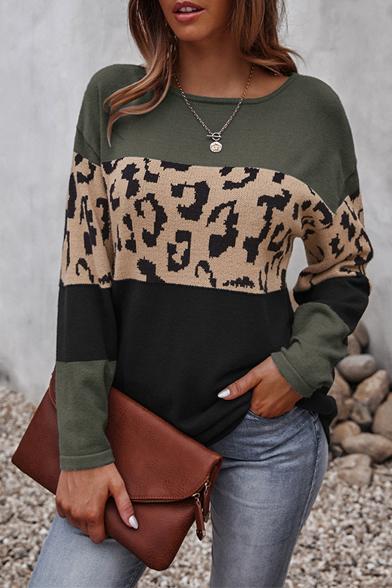 Camelia | Casual and Relaxed winter Top