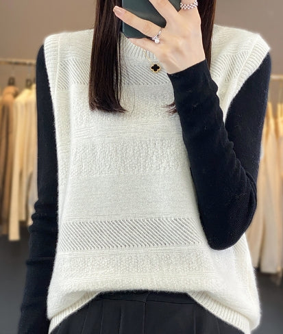 Katherine | Effortless and Trendy winter Pullover