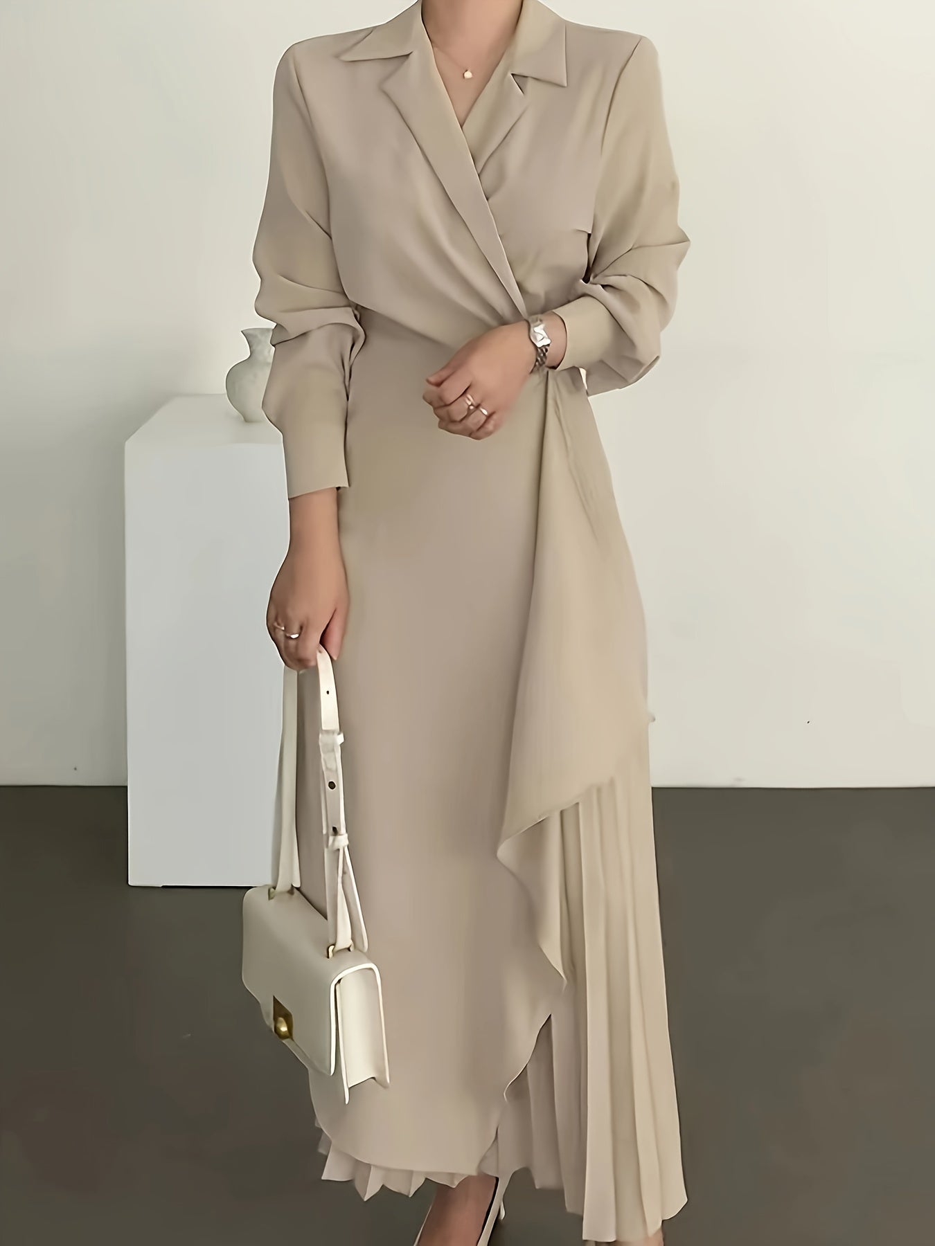 Berenike | Robe d'hiver moderne et confortable