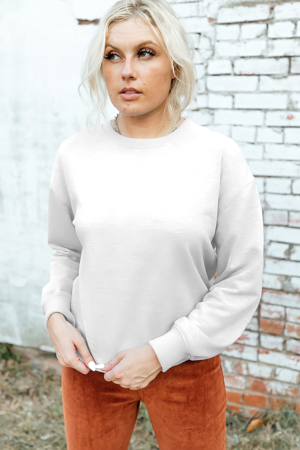 Yuliya | Casual and Effortless winter Pullover