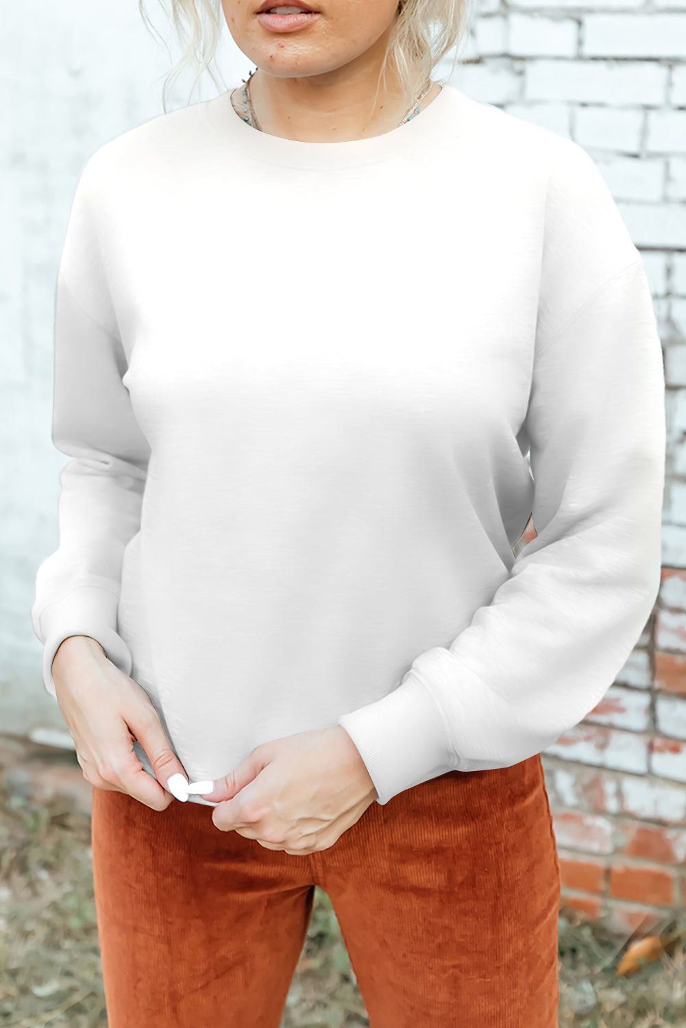 Yuliya | Casual and Effortless winter Pullover