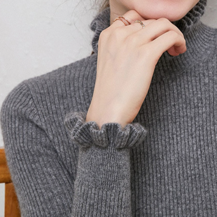 Jacquelin | Casual and Effortless winter Pullover